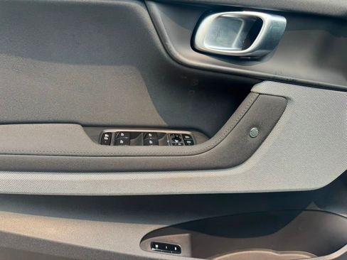 Used 2024 Polestar Polestar 2 AWD/4WD image 12