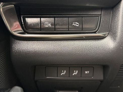 Used 2025 MAZDA CX-30 AWD 2.5 S w/ Preferred Package image 22