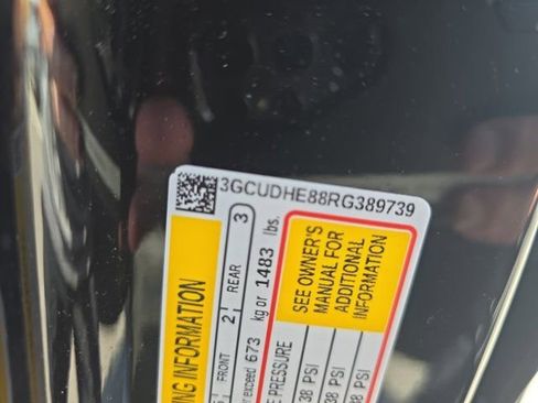 Used 2024 Chevrolet Silverado 1500 ZR2 w/ Technology Package image 35