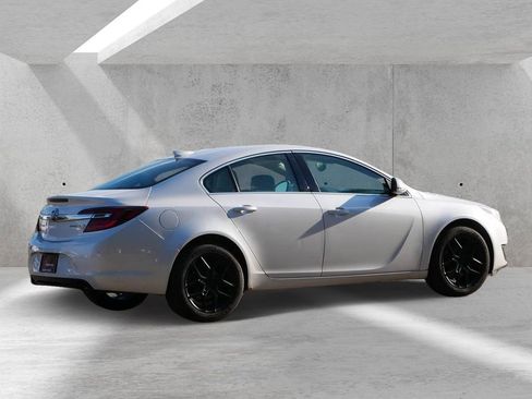 Used 2016 Buick Regal AWD image 3