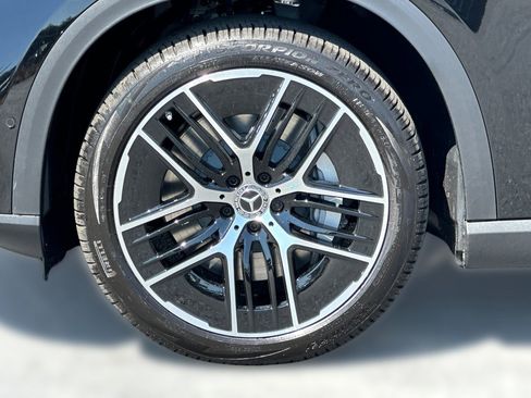 Used 2026 Mercedes-Benz EQE 320 4MATIC SUV image 12