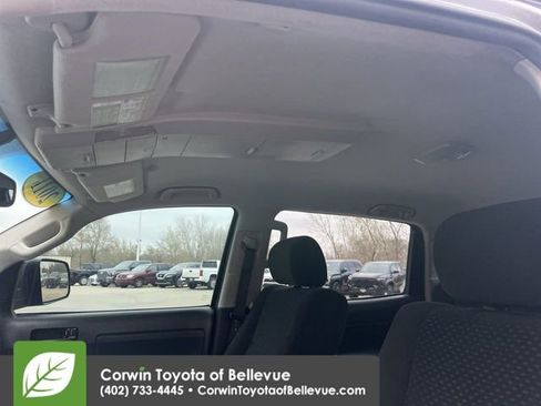 Used 2011 Toyota Tundra 4x4 CrewMax image 23