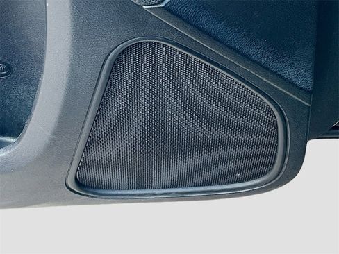 Used 2023 Dodge Charger SXT w/ Blacktop Package image 18