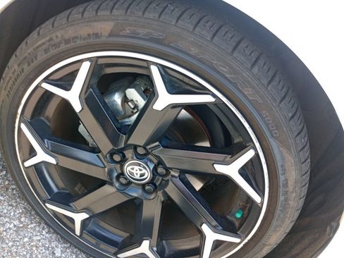 Used 2025 Toyota Corolla FX w/ Convenience Package FWD image 14