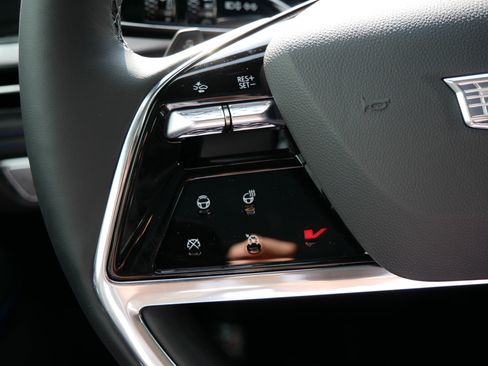 New 2026 Cadillac Escalade IQ Sport 1 w/ LPO, ONYX Package image 23