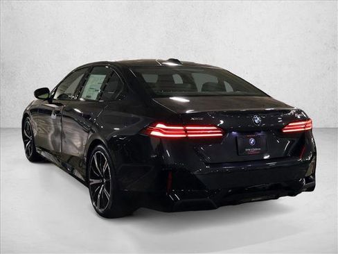 New 2026 BMW 540i xDrive w/ Executive Package AWD/4WD image 8