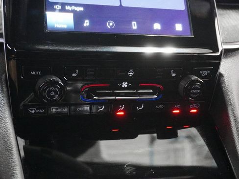 Certified 2023 Jeep Grand Cherokee L Altitude image 25