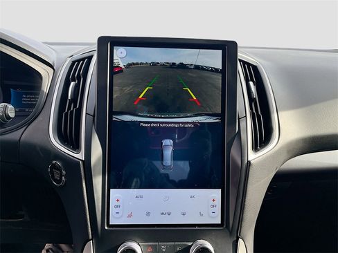 Used 2024 Ford Edge SEL image 14