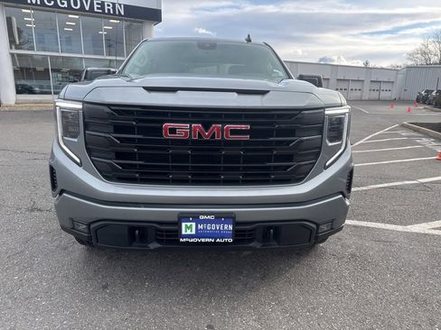 New 2026 GMC Sierra 1500 Elevation image 8