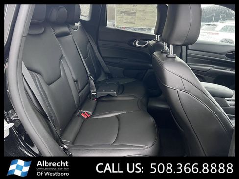 New 2026 Jeep Compass Limited image 14