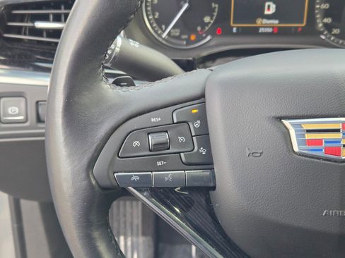 Certified 2025 Cadillac XT6 Premium Luxury image 32