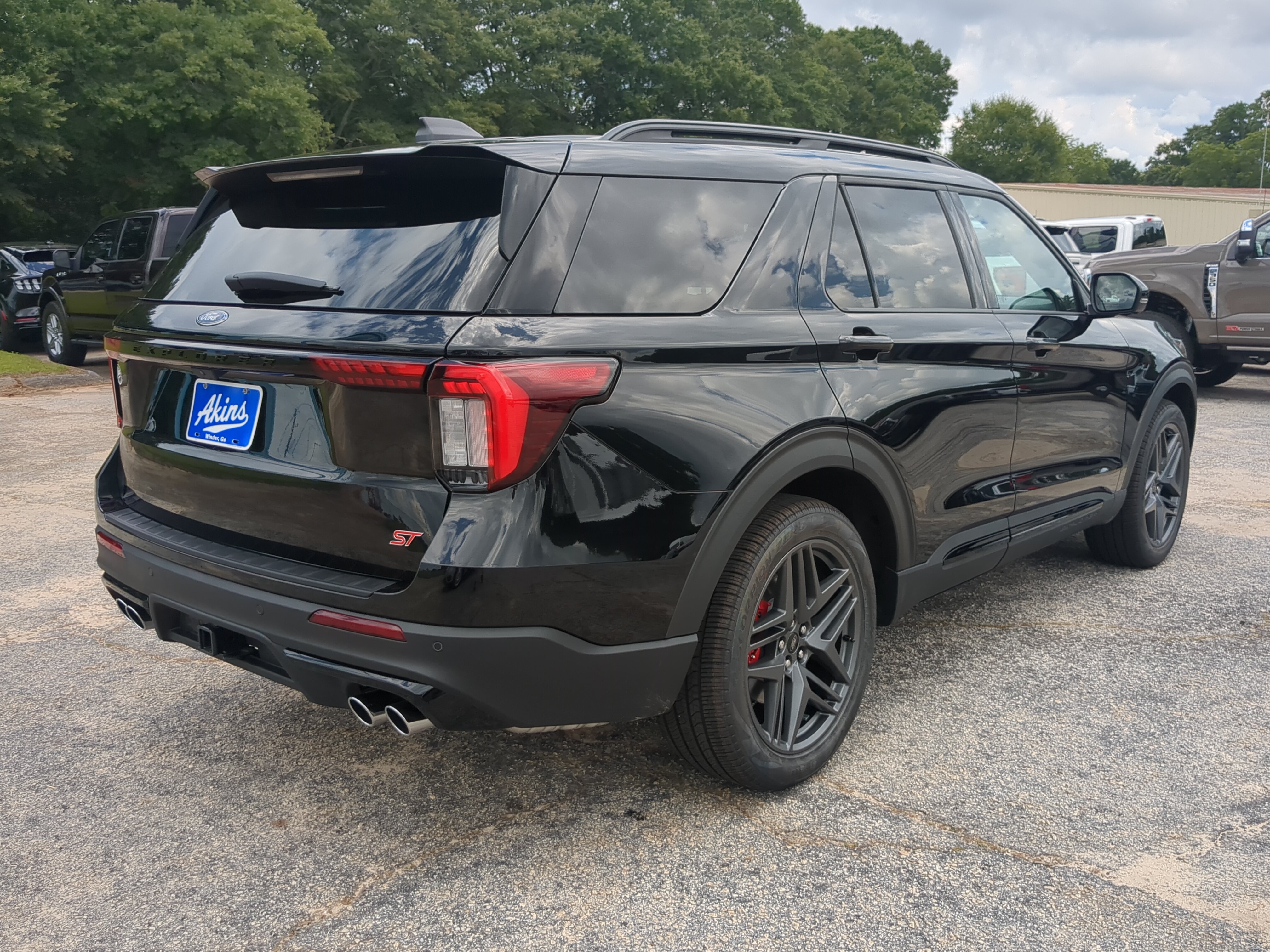 New 2026 Ford Explorer ST w/ Sun And Sound Package RWD image 3