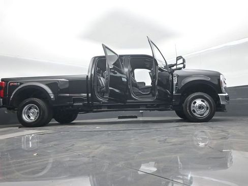 Used 2026 Ford F350 Lariat w/ Lariat Premium Package AWD/4WD image 79
