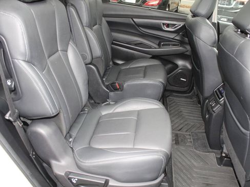 Used 2024 Subaru Ascent Limited w/ Technology Package AWD/4WD image 16