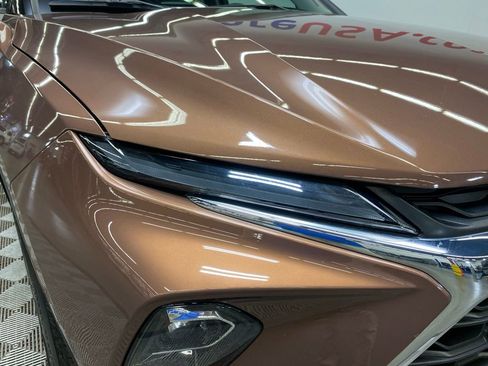 Used 2024 Chevrolet Blazer LT w/ Convenience Package image 3