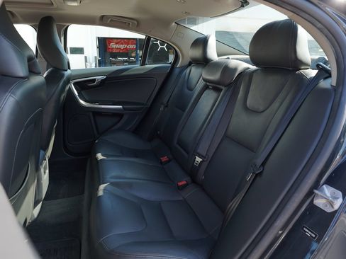 Used 2016 Volvo S60 T5 Premier w/ Convenience Package FWD image 20