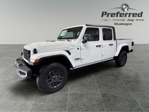 New 2026 Jeep Gladiator Sport AWD/4WD image 10
