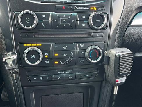 Used 2016 Ford Explorer 4WD Police Interceptor image 22