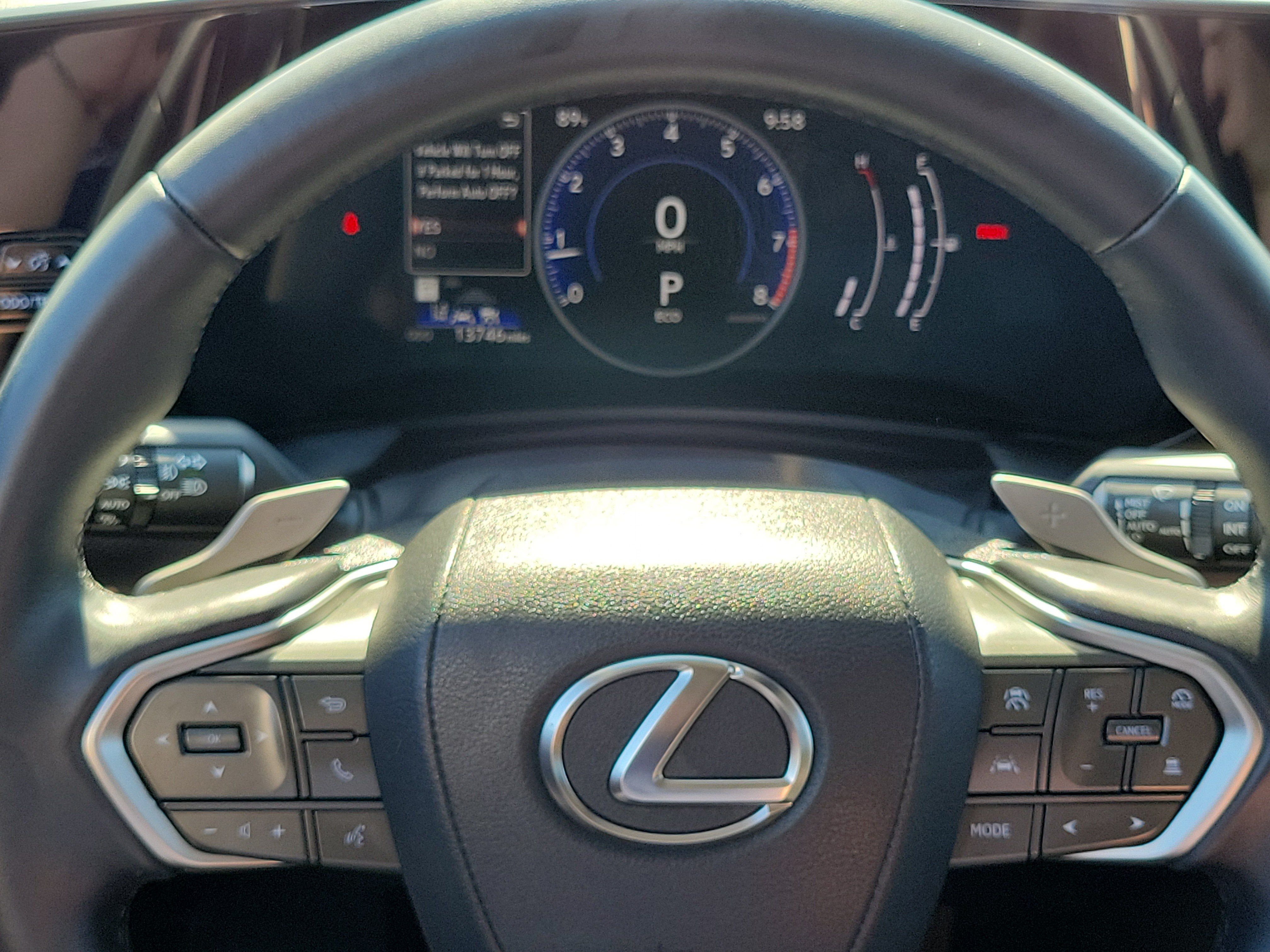 Used 2025 Lexus NX 250 FWD w/ Accessory Package (K3) image 10