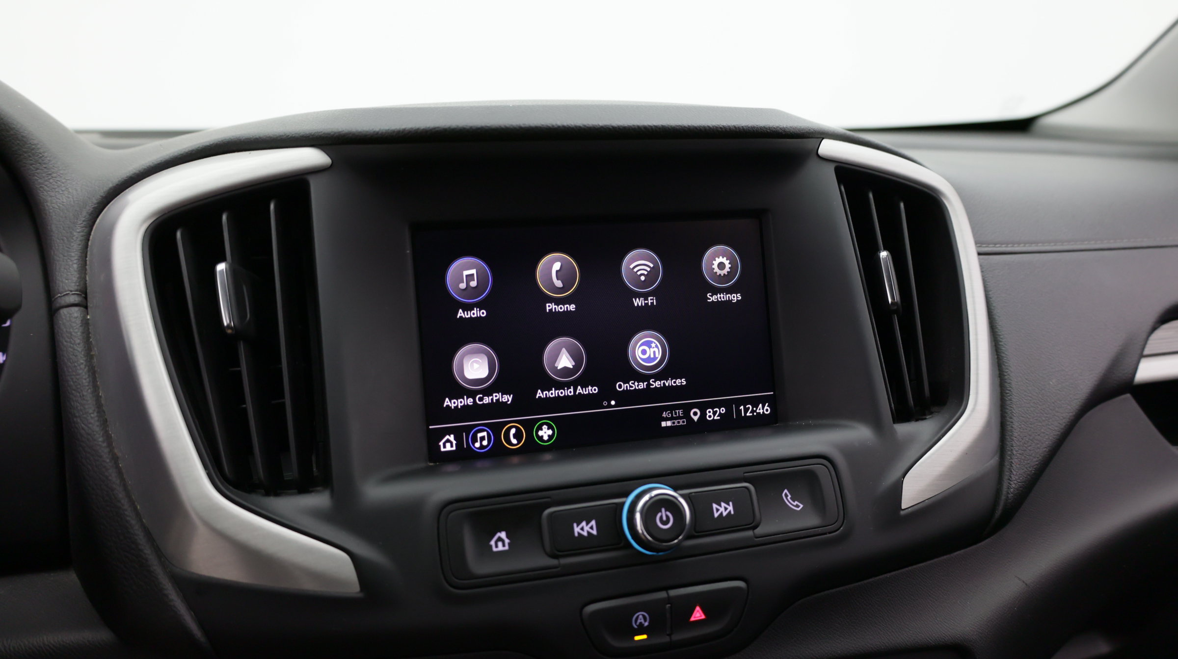 Used 2024 GMC Terrain SLE FWD image 19