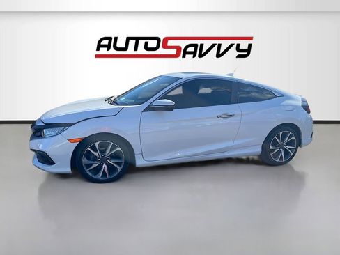 Used 2020 Honda Civic Touring image 3