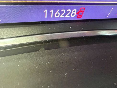 Used 2021 GMC Terrain SLT FWD image 8