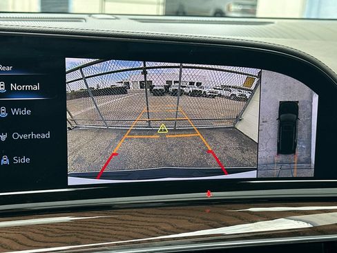Certified 2023 Cadillac Escalade ESV Sport Platinum w/ Heavy-Duty Trailer Package AWD/4WD image 29