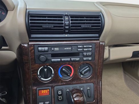 Used 1998 BMW Z3 1.9 image 23