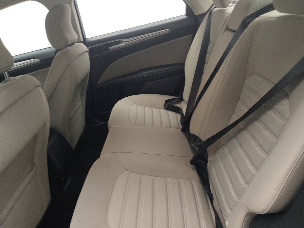 Used 2018 Ford Fusion S FWD image 18