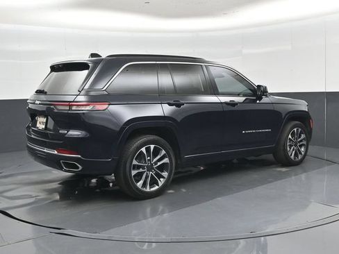 Used 2024 Jeep Grand Cherokee Overland w/ Adv Protech Group III AWD/4WD image 28