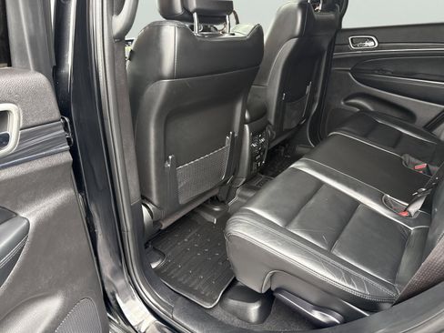 Used 2021 Jeep Grand Cherokee Limited AWD/4WD image 11