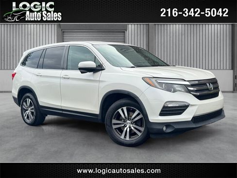 Used 2018 Honda Pilot EX image 1