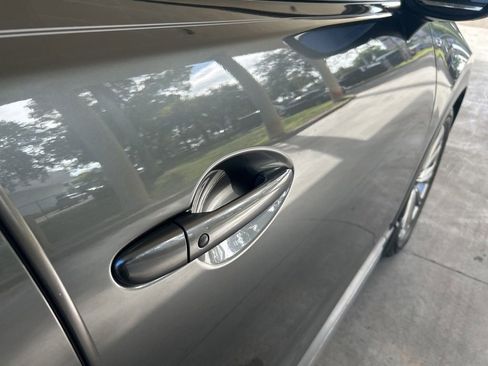 Used 2022 MAZDA CX-9 Signature image 21