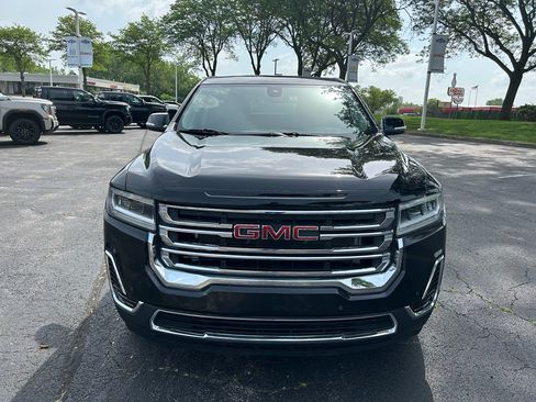 Used 2023 GMC Acadia SLE AWD/4WD image 2