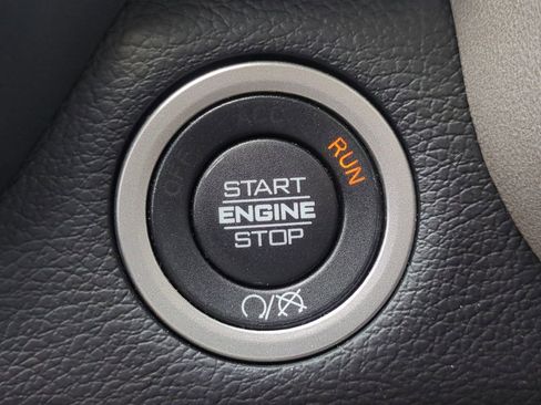 Used 2024 RAM 3500 Laramie w/ Towing Technology Group AWD/4WD image 31