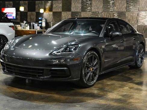 Used 2018 Porsche Panamera 4S AWD/4WD image 7
