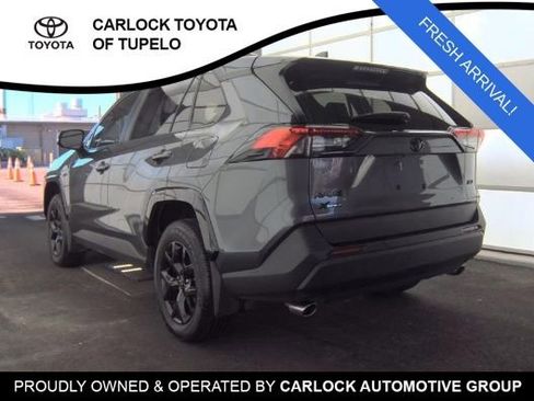 Used 2025 Toyota RAV4 XLE w/ Convenience Package image 5