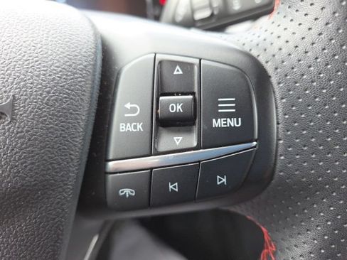 Used 2025 Ford Escape ST-Line FWD image 36