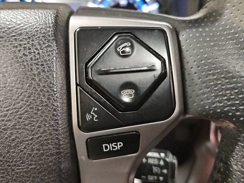Used 2015 Toyota 4Runner Limited AWD/4WD image 37