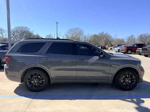 Used 2023 Dodge Durango GT image 1