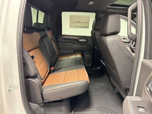 New 2026 Chevrolet Silverado 2500 High Country w/ High Country Premium Package AWD/4WD image 30