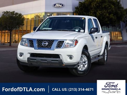 Used 2015 Nissan Frontier SV w/ SV Value Truck Package RWD image 1