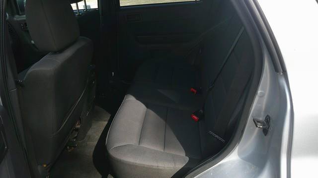 Used 2011 Ford Escape XLT w/ Convenience Group AWD/4WD image 9