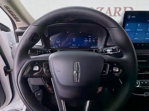 New 2026 Lincoln Corsair Premiere AWD/4WD image 12