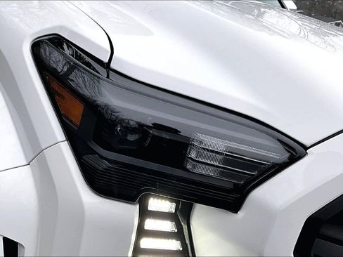 Certified 2024 Toyota Tacoma SR5 image 26