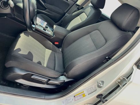 Used 2024 Honda Civic EX image 19