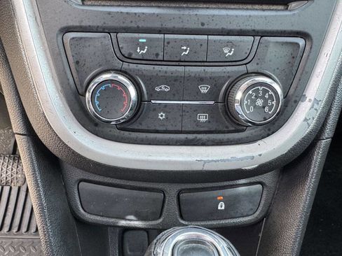 Used 2014 Buick Encore FWD image 20