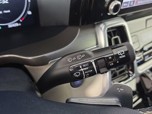Used 2023 Kia Sorento SX Prestige AWD/4WD image 33