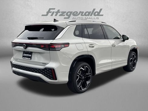 New 2026 Volkswagen Tiguan SEL R-Line image 8