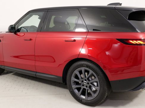 Used 2023 Land Rover Range Rover Sport SE image 24